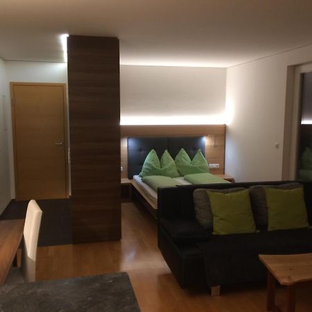 Haus Arosa Appartement Pettneu am Arlberg Buitenkant foto