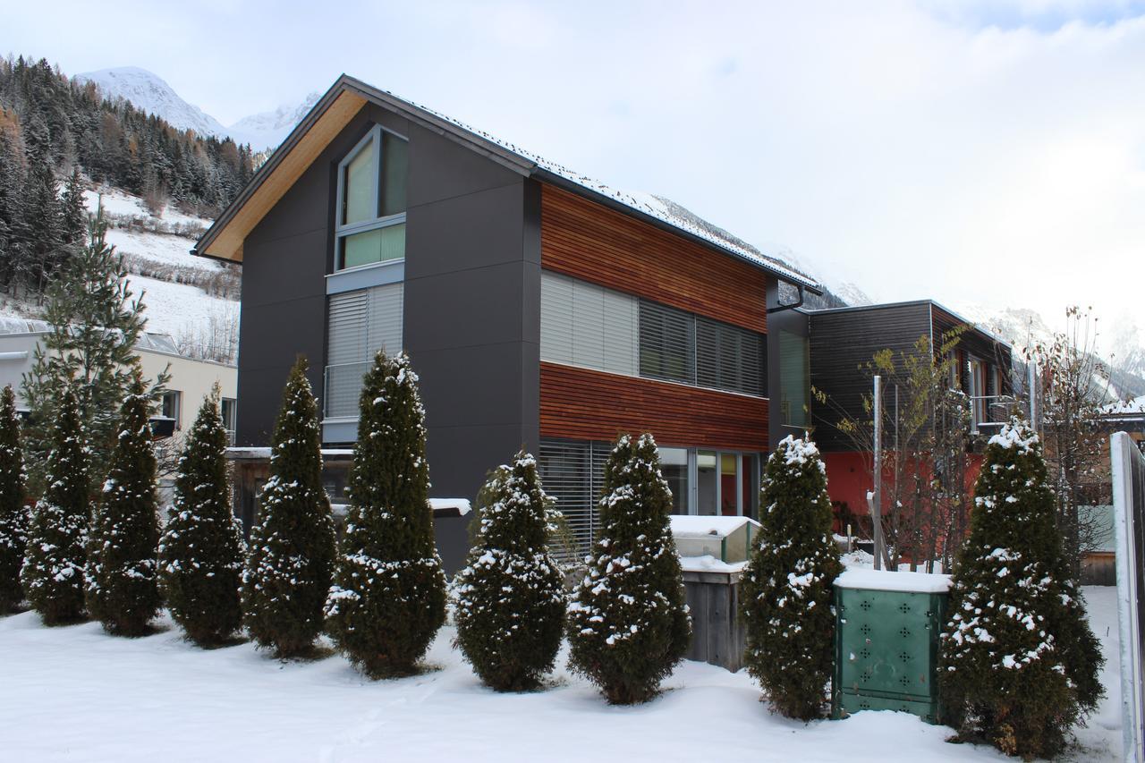 Haus Arosa Appartement Pettneu am Arlberg Buitenkant foto